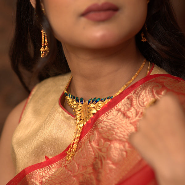 Pallobi With Jhalor - Chain Locket Small Necklace Set - BRISHNI