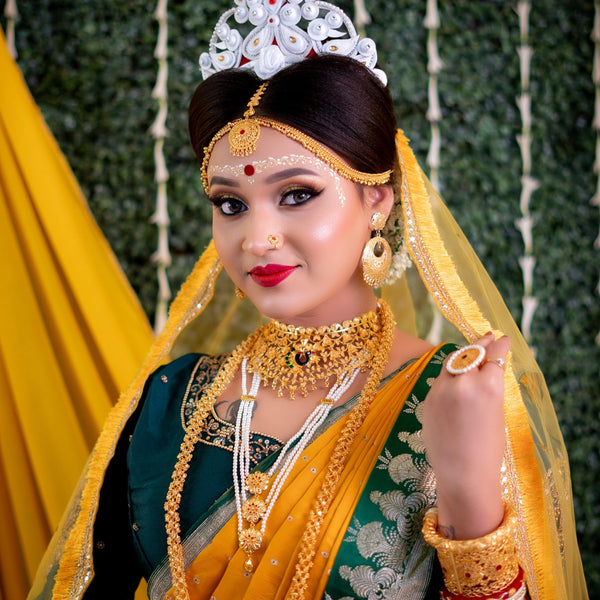 Daisy Embraced White Beaded Necklace Set - BRISHNI