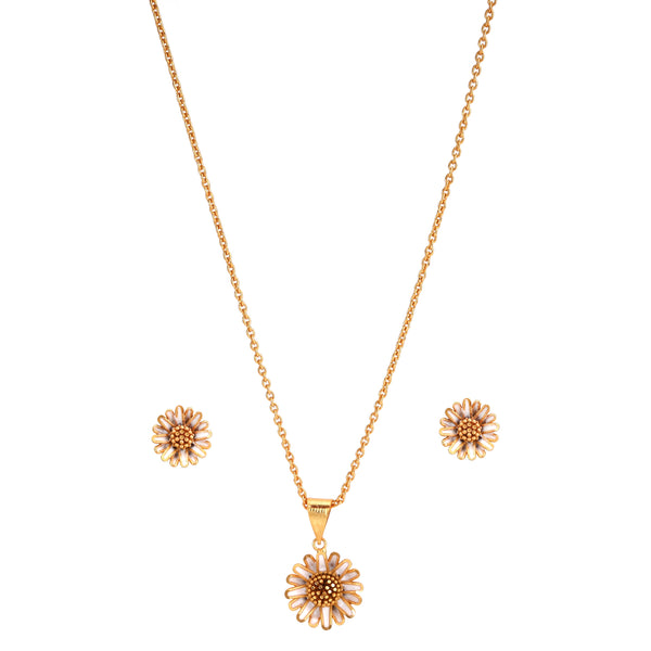 Daisy Flower Pendant Set With Chain - BRISHNI
