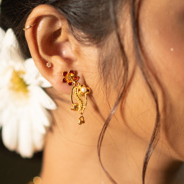 Floral Charm Sleek Necklace Set - BRISHNI