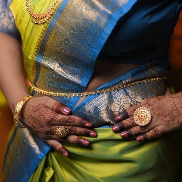 Bindu Drop Komor Bandhani - Waist Belt - BRISHNI