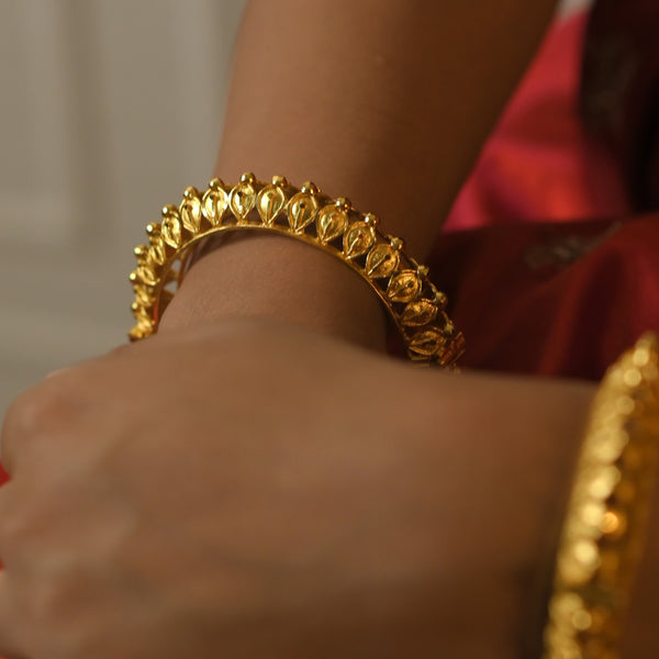 Diya Kankan - One Piece | 24K Gold Plated Bangles - BRISHNI