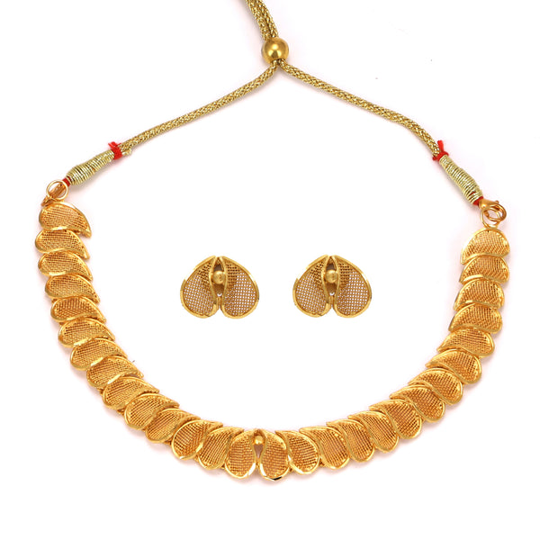 Jaal Petal Chatai Necklace Set - BRISHNI