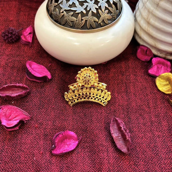 Kone Mukut Brooch Saree Pin - BRISHNI
