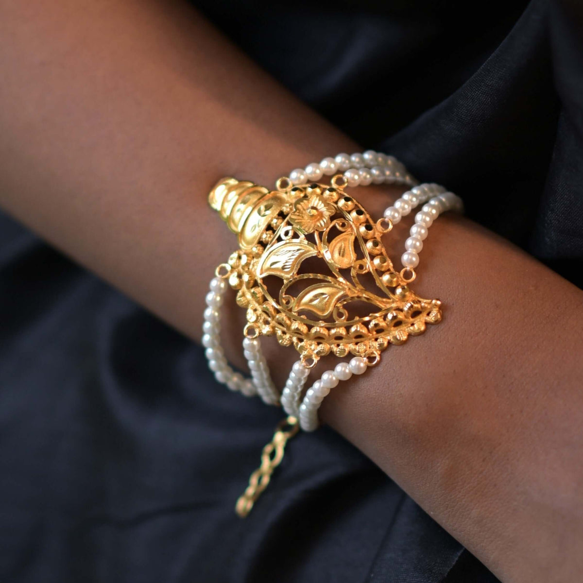 Shankham - Beaded Mantasha