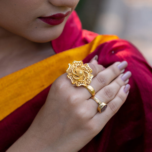 Gold Flower Ring, Gold Flower Ring, Girly Style, Sweet 16, Goddaughter  Gift, Romantic Gift, Sister Gift,9k,14k,18k, Gold Daisy Ring, - Etsy